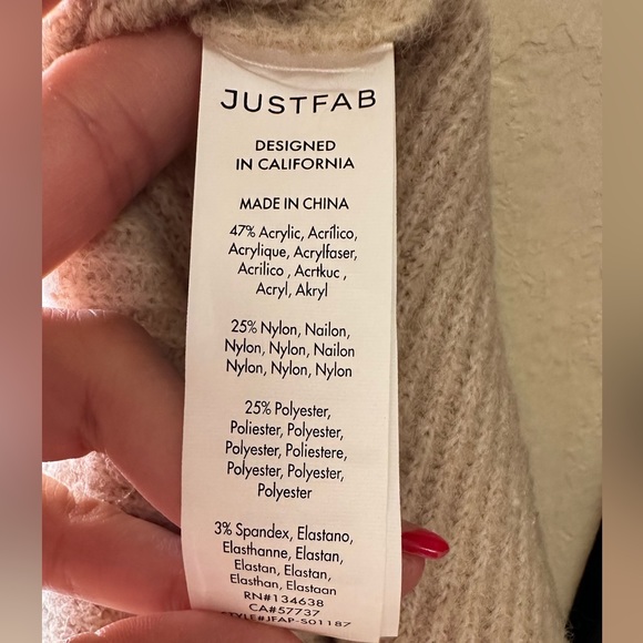 π JustFab Cozy Knit Sweater - Beige π - Picture 3 of 3